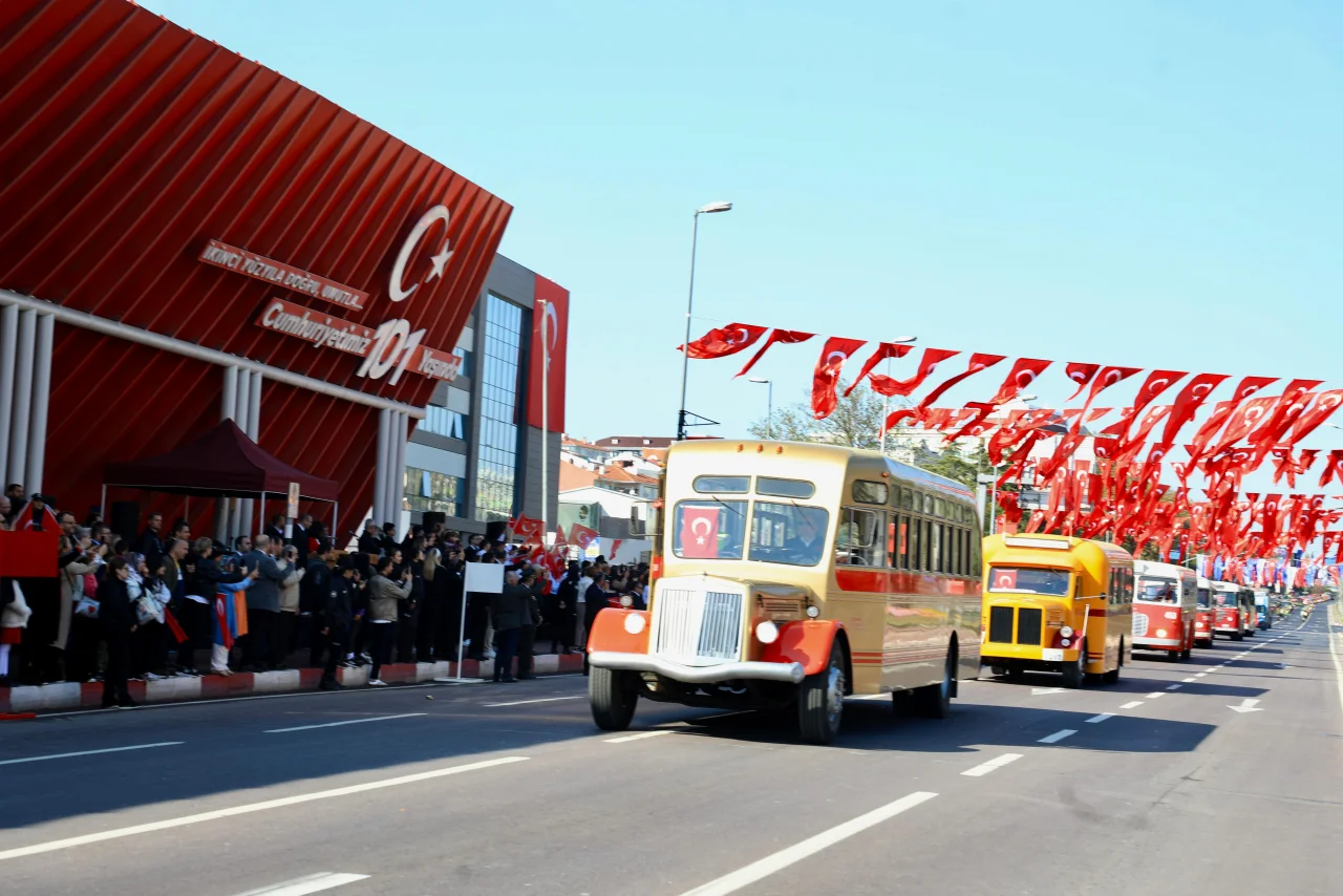 29 Ekim'de İstanbul'da nostaljik geçit