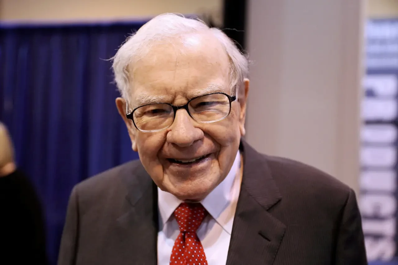 Warren Buffett Kimdir, Serveti Ne Kadar, Kaç Yaşında, Hisseleri Nelerdir ve Servetini Kime Bağışladı?