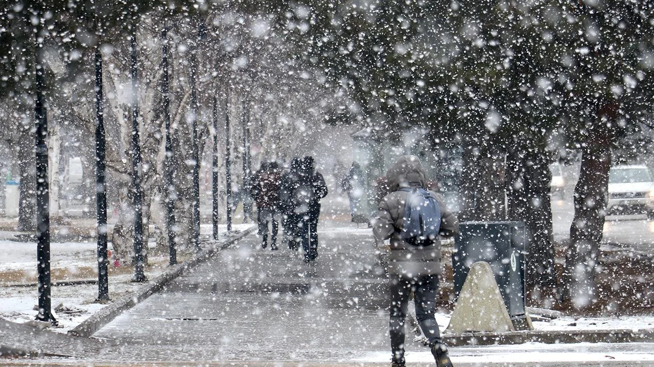 İstanbul'da sıcaklıklar 5 derece birden düşecek!12-17 Kasım haftasında hava nasıl olacak?