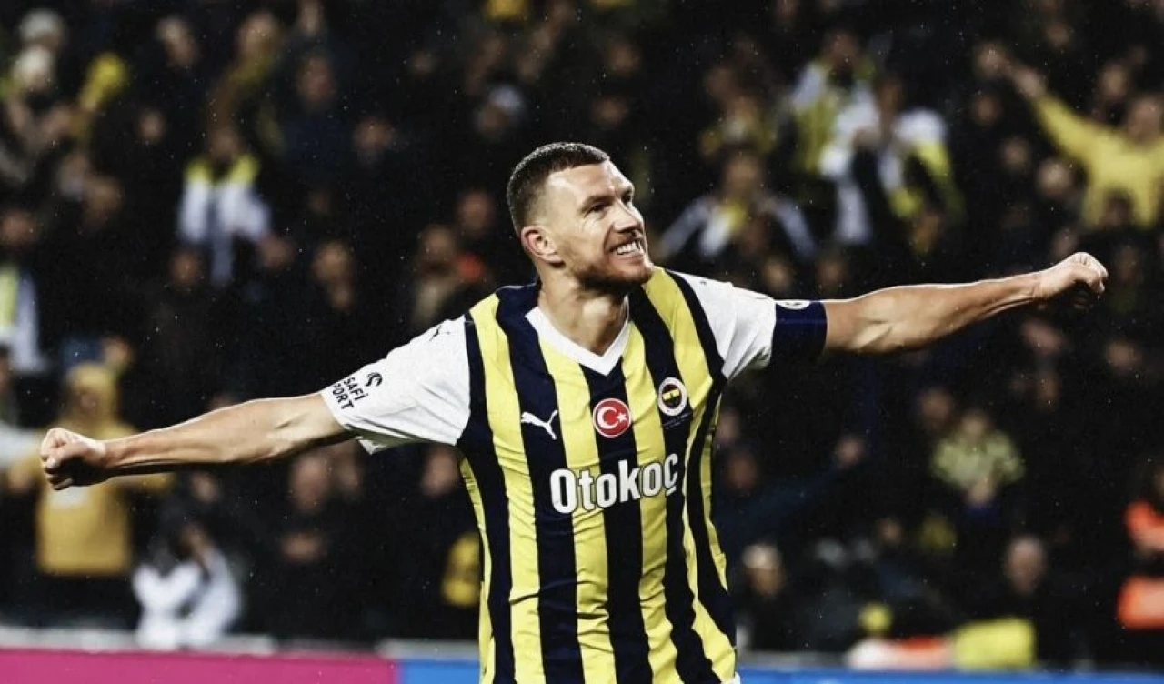 Fenerbahçe'nin Golcü Yıldızı, Rakip Takımı Zorlayacak! Teknik Direktör Uyardı: “Hokejci”ye Dikkat