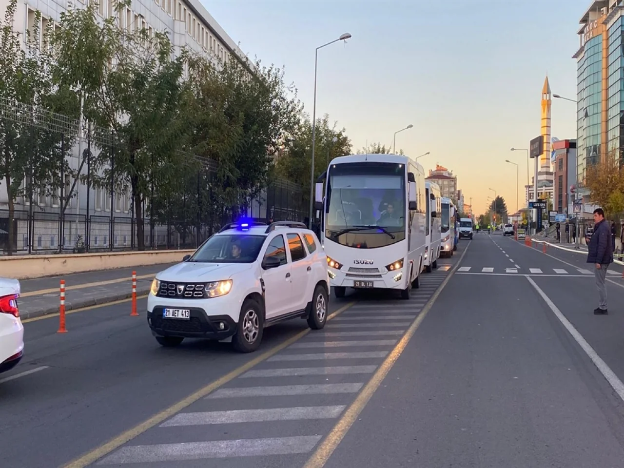 Narin Güran davasında sır perdesi aralanıyor: Tutuklu sanıklar ilk duruşma için adliyede!