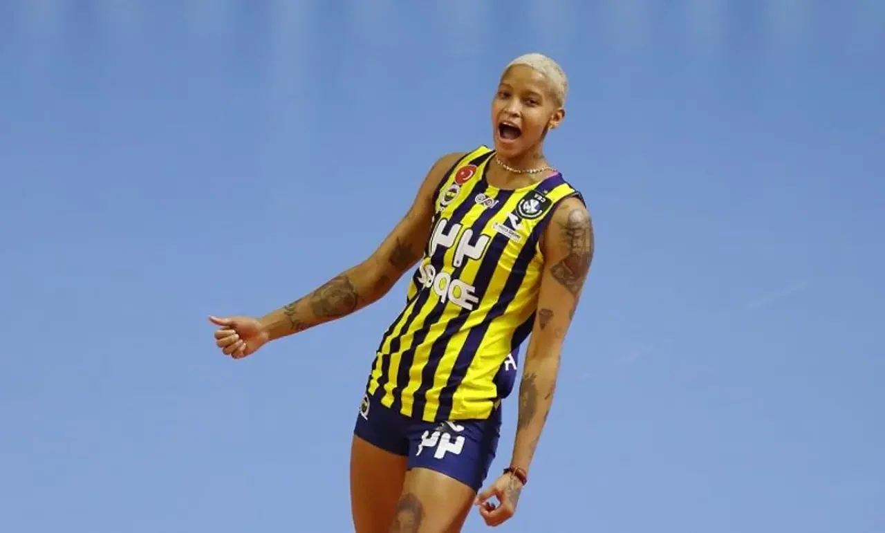 Fenerbahçe’de Kritik Eksik! Bu Sakatlık, VakıfBank Maçı Öncesi Planları Altüst Etti