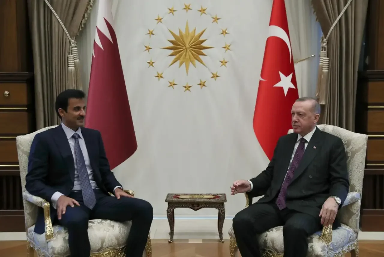 Cumhurbaşkanı Erdoğan, Katar Emiri Şeyh Temim bin Hamed Al Sani'yi Resmi Törenle Karşılıyor