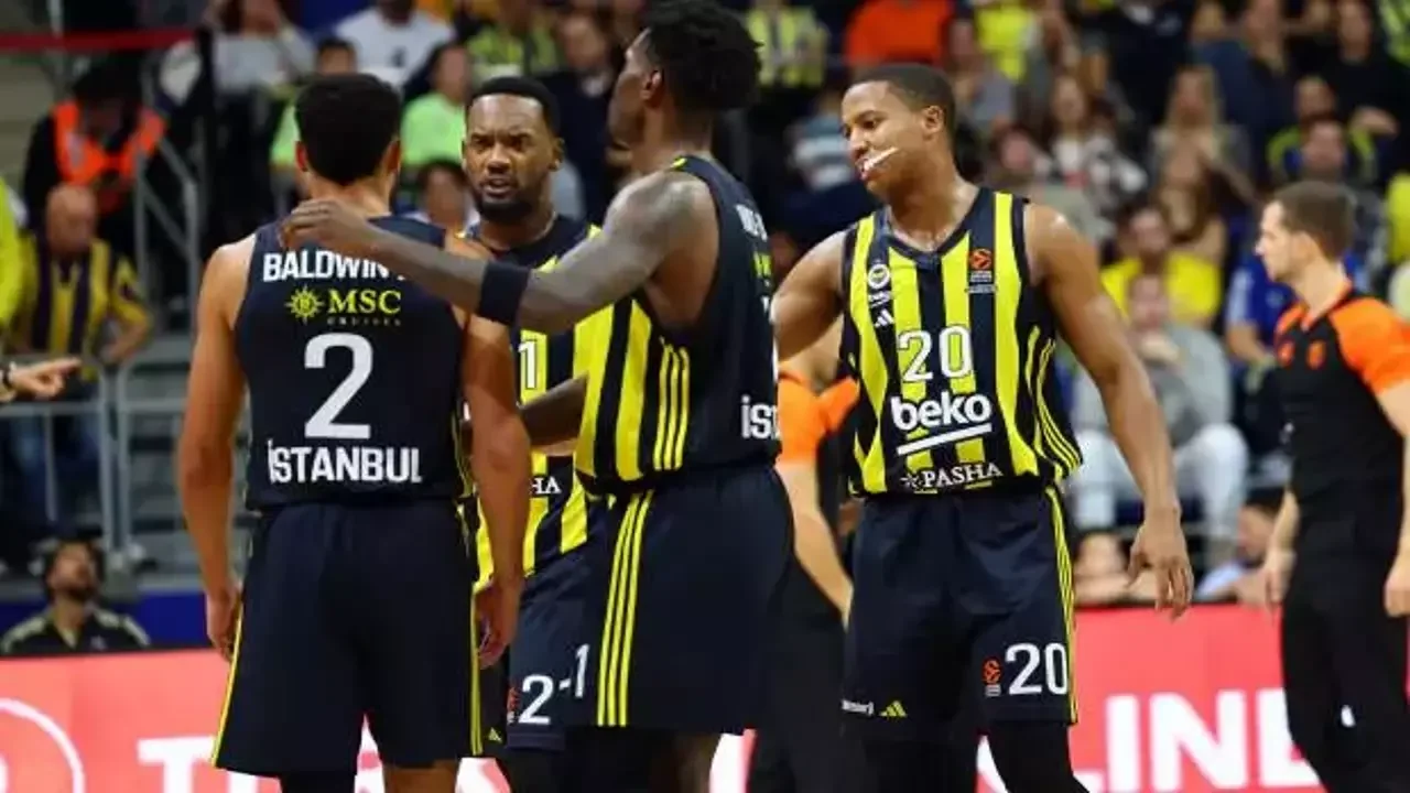 Nigel Hayes klasını konuşturdu! Fenerbahçe Beko, ASVEL'i mağlup etti