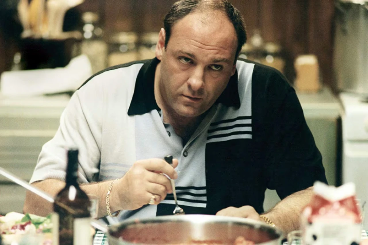 Tony Soprano Rolüyle Tanınan "James Joseph Gandolfini Jr." Kimdir, Nereli, Neden Öldü?