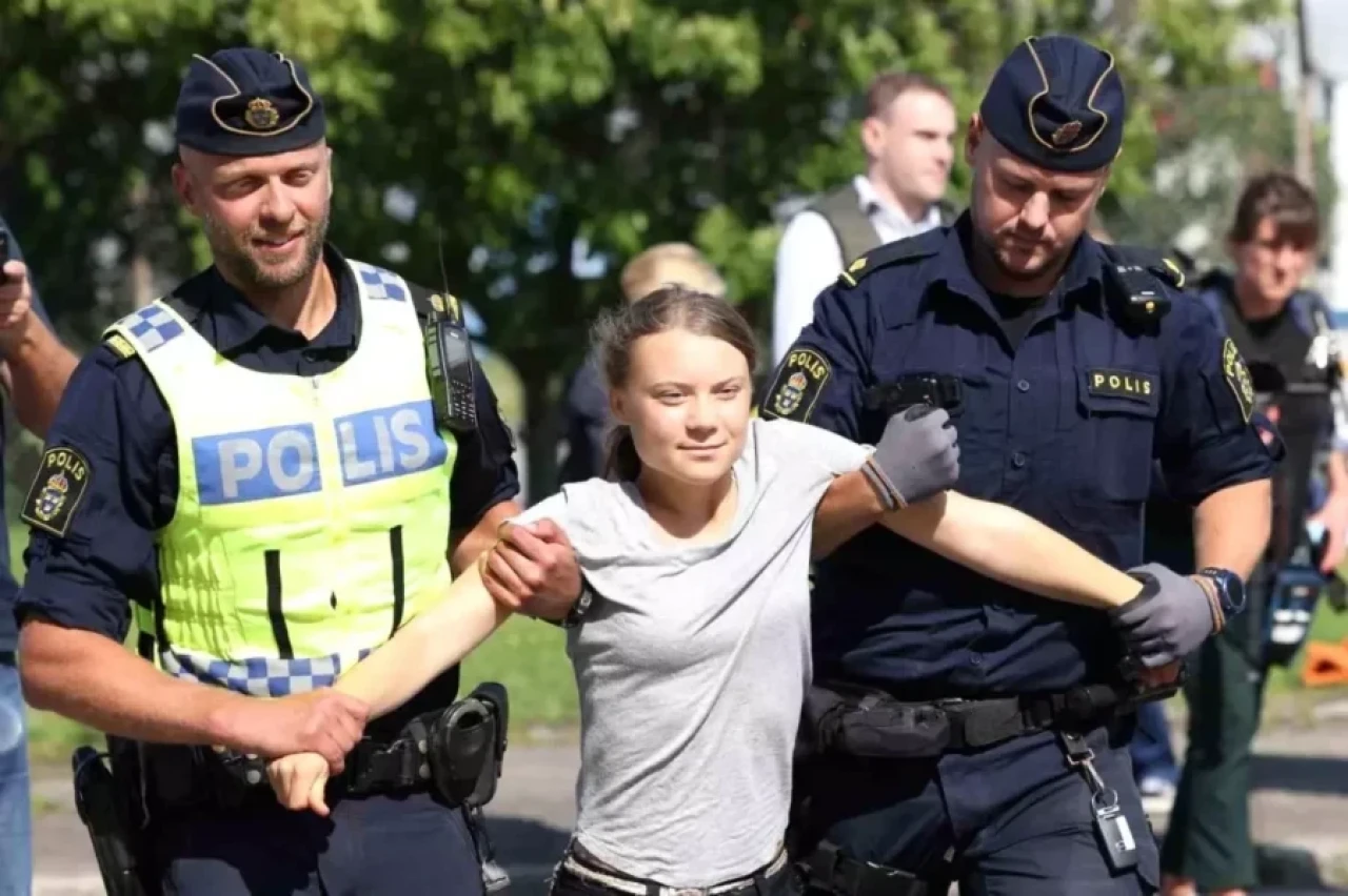 Greta Thunberg Türkiye’ye Ne Dedi? Türkiye’ye Küfür Etti mi? Greta Thunberg Kimdir?