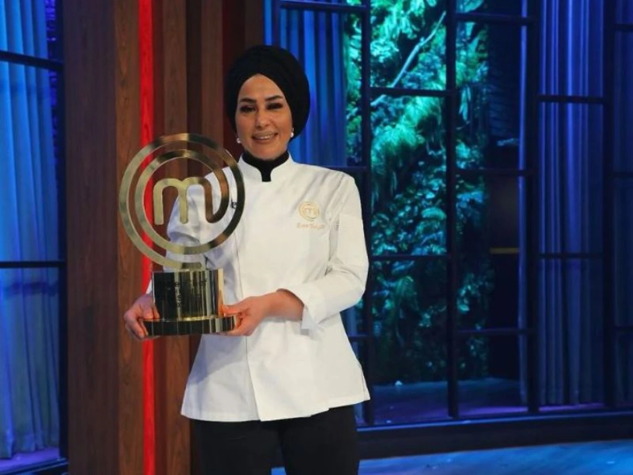 MasterChef Esra Tokelli Hayatı Biyografisi! MasterChef Esra Kaçıncı Oldu?