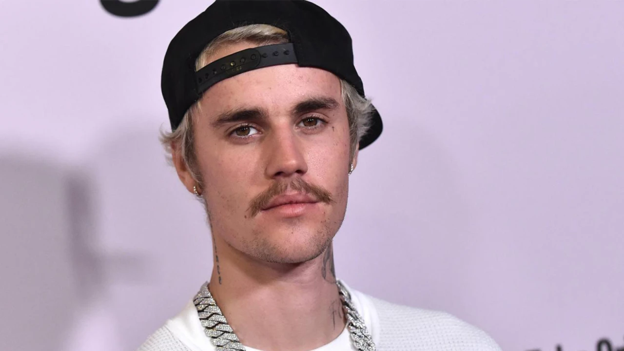 Justin Bieber Müziğe Geri Dönüyor! Parası Mı Bitti?