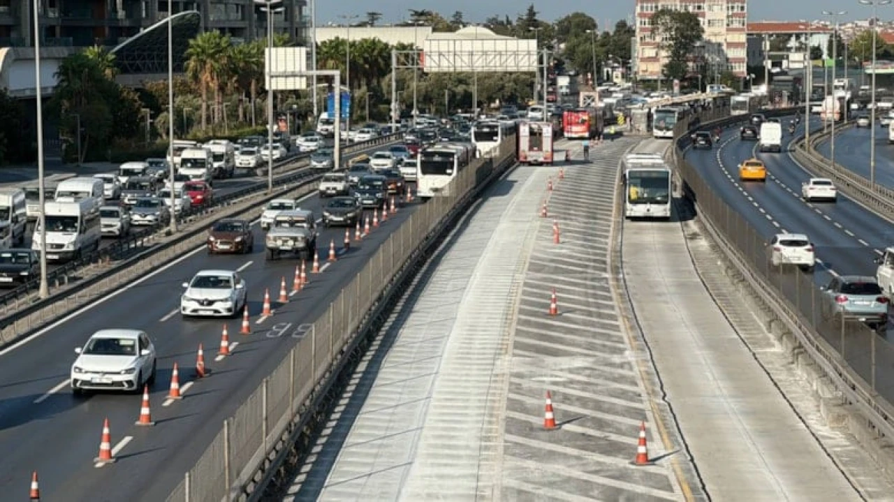 Sakarya’da Metrobüs Dönemi Başlıyor! 11 Duraklı Hat Mart Ayında Hizmete Girecek