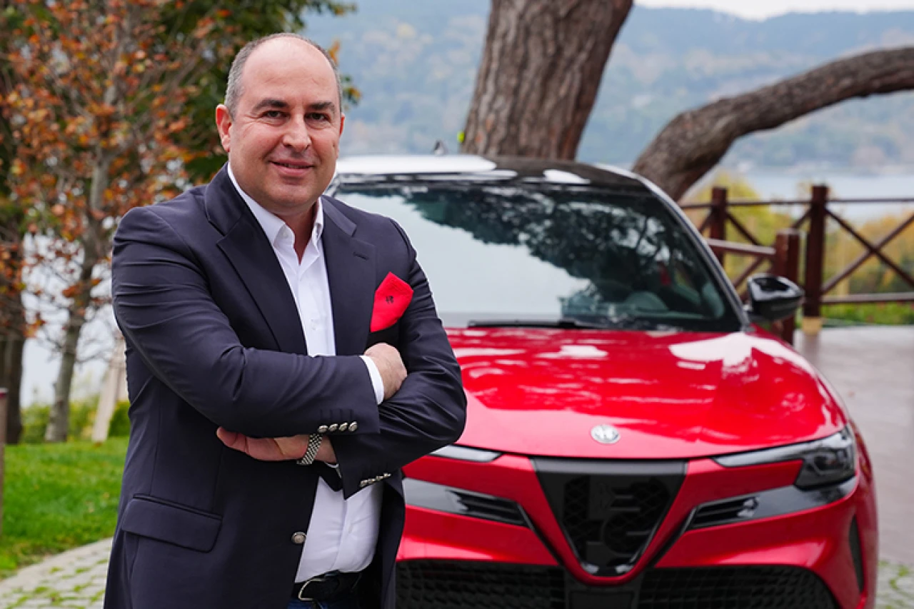 Alfa Romeo Türkiye’de Satış Hedefini Aştı! 2025’te 2 Bin Araç Satışı Bekleniyor