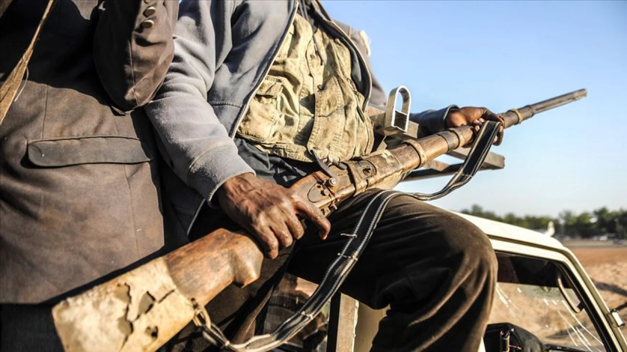 Kamerun'da Askeri Karakola Saldırı Düzenlendi! Teröristler Askeri Teçhizatları Çalarak Bölgeden Kaçtı