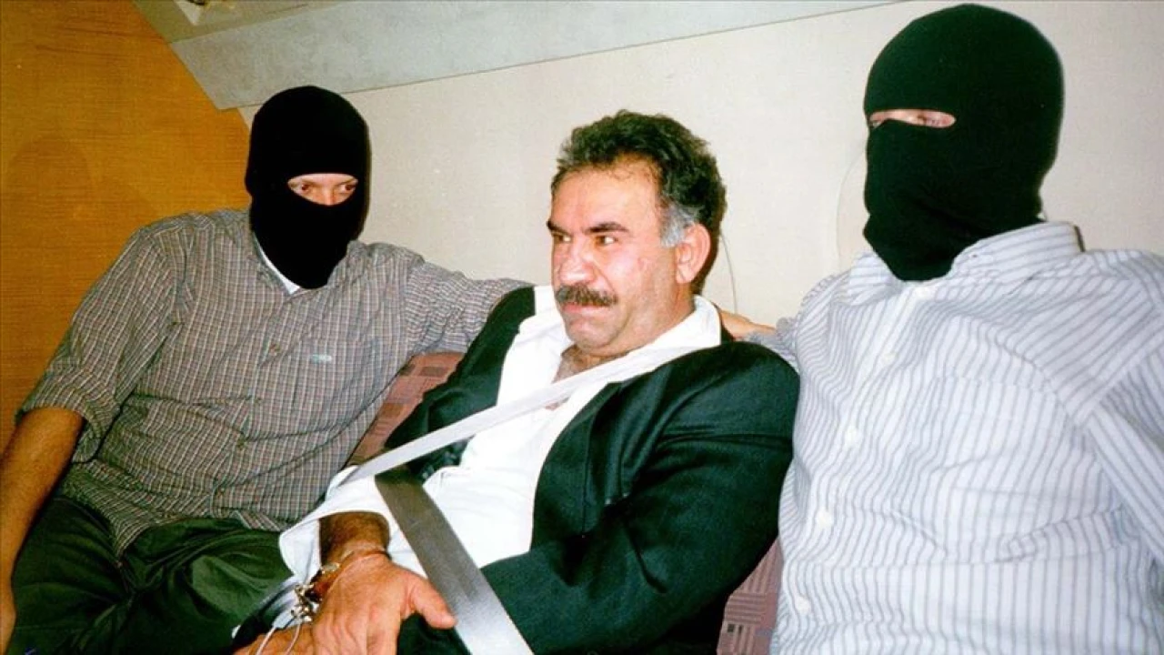 Musa Alioğlu Öcalan’ın Türkiye’ye Getirilişi Ele Aldı! Unutulan Tarihi Operasyonun Detaylarını Yazdı!..