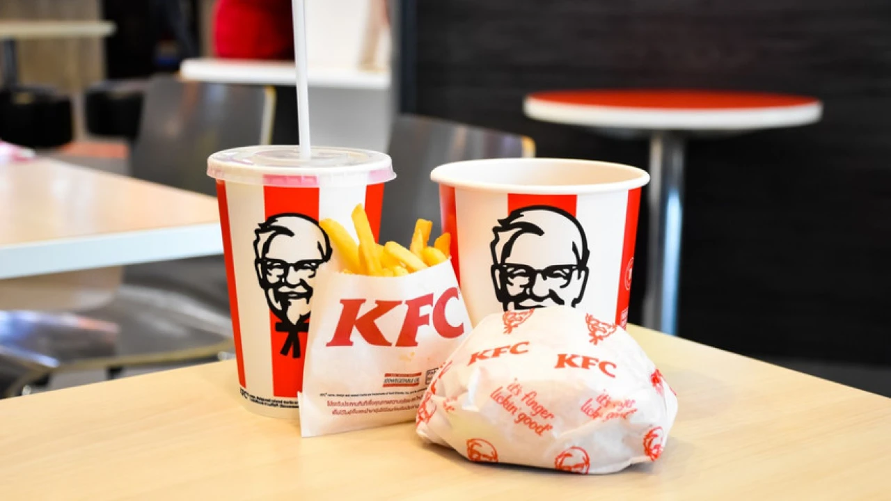 KFC ve Pizza Hut Türkiye’de Kriz: Yum! Brands ile İş Gıda’nın Franchise Feshi Olay Yarattı!