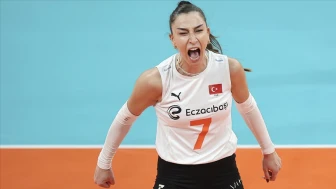 Hande Baladın, CEV Şampiyonlar Ligi Maçına Neden Çıkmadı? Baladın Çıkmadı Maç Kaç Kaç Bitti?