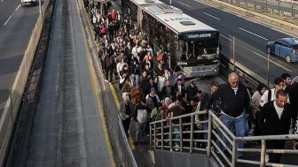 İstanbul Toplu Taşıma Tam, Öğrenci Bilet Ücreti 2025 Zamlı Fiyatları!