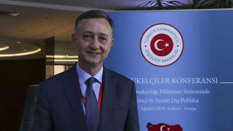 Zeki Levent Gümrükçü Kimdir, Nereli, Kaç Yaşında, Evli Mi, Görevleri (Dışişleri Bakan Yardımcılığı)