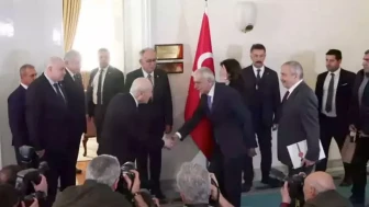 Tarihi anlar! DEM Parti heyeti, Devlet Bahçeli ile görüşüyor