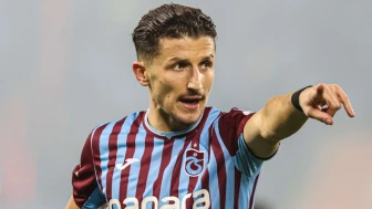 Trabzonspor'da Enis Bardhi ile Yollar Ayrıldı! Trabzonspor Ne Kadar Fesih Ücreti Ödeyecek?