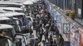 Emeklilerin Seyahat Hakları Sona Erdi! Otobüs ve Tren Biletleri İçin Yeni Fiyatlar Açıklandı