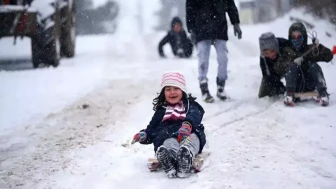 Kırklareli 14 Ocak Hangi İlçede Okul Tatil, Tüm İlçelerde Okullar Tatil Mi?