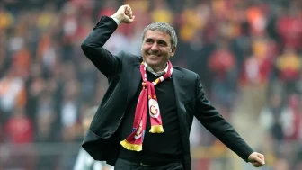 Galatasaray Efsanesi Hagi’ye Dev Ödül: Romanya Cumhurbaşkanı Şahsen Takdim Etti!