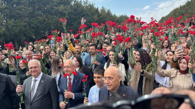 Kılıçdaroğlu'ndan Anıtkabir ziyareti