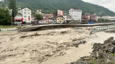 İnebolu-Kastamonu kara yolunda çökme