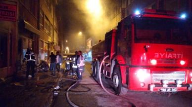 İş hanında yangın: 9 iş yeri zarar gördü