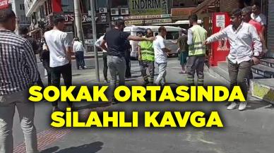 Sokak ortasında silahlı kavga