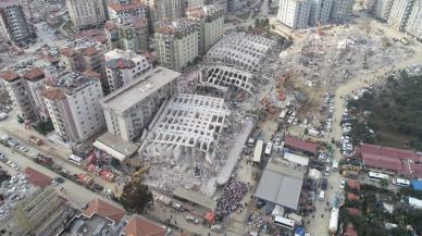 Kızı ve torunu Rönesans Rezidans'ta enkaz altında kaldı: 6 aydır haber alamıyor