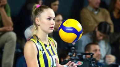 Ünlü voleybolcu, Eyüpsporlu futbolcu ile beraber!