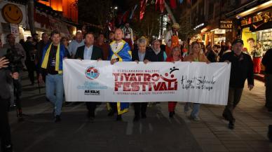 Maltepe Tiyatro Festivali ödülleri sahiplerini buldu