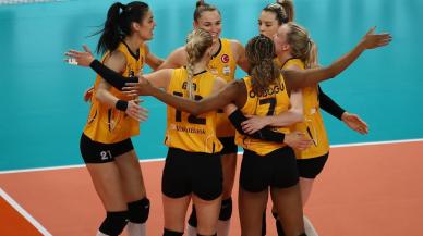 Vakıfbank deplasmanda set vermeden kazandı