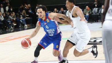 Beşiktaş, Anadolu Efes'i devirdi!