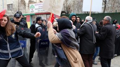 Evlat eyleminde 'müzik' gerginliği: HDP il binasına girmek isteyen ailelere polis izin vermedi