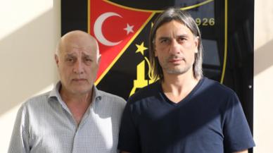 İstanbulspor Hakan Yakın ile yollarını ayırdı