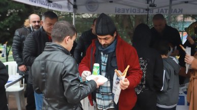 Kartal Belediyesi’nden kimsesiz çocuklara anlamlı etkinlik