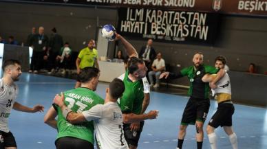 Hentbol Süper Ligi'nin final serisinde Beşiktaş Safi Çimento 2-0 öne geçti