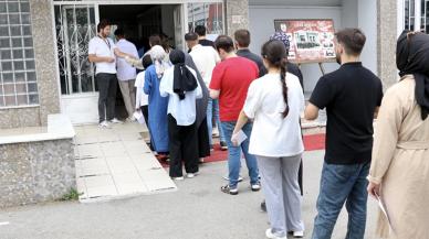 YKS'nin ilk oturumu başladı: 3 milyon aday ter dökecek