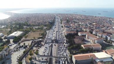 Metrobüs hattında "Beyaz Yol" yoğunluğu