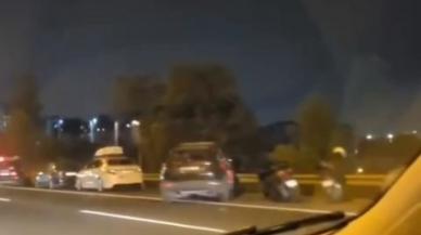 Başakşehir'de motosiklet sürücüsü TIR'a çarpması sonucu yaşamını yitirdi