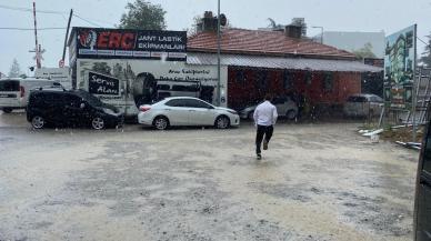 Samsun'u sağanak vurdu: Sürücüler zor anlar yaşadı