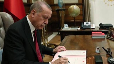 Erdoğan'ın imzasıyla: 1 bakan yardımcısı görevden alındı, 6 üniversiteye rektör atandı