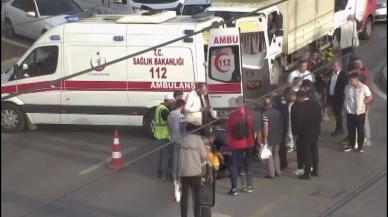 Güngören'de yayaya tramvay çarptı, seferler durduruldu