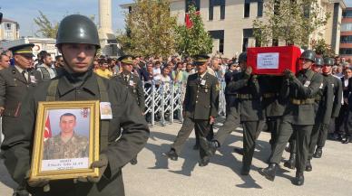 Pençe-Kilit şehidi için Elazığ'da tören