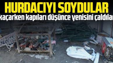 Hurdacıyı soydular, kaçarken kapıları düşünce yenisini çaldılar