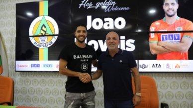 Galatasaray'dan Joao Novais bombası