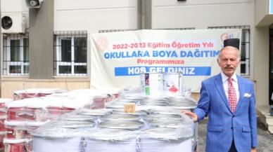 Bayrampaşa Belediyesi’nden okullara 32 ton boya desteği