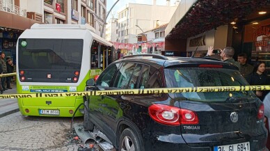 Cipin otobüs durağında bekleyenlere çarptığı kazada 6 kişi yaralandı