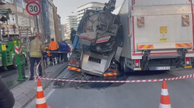 Güngören'de yol çöktü, trafiğe kapatıldı!